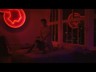 Интернетте инценттік порно көру